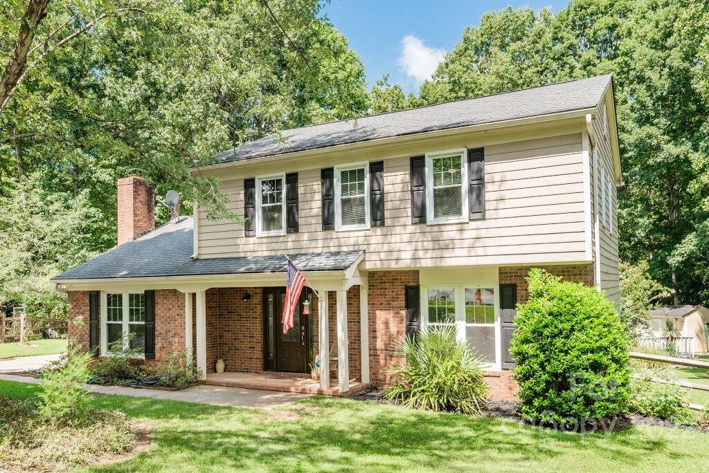 Property image 1 at 7904 Crockett Lane, Charlotte, NC 28270