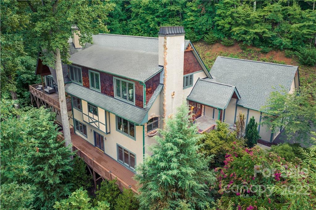 Property image 1 at 331 E Sondley Drive, Asheville, NC 28805