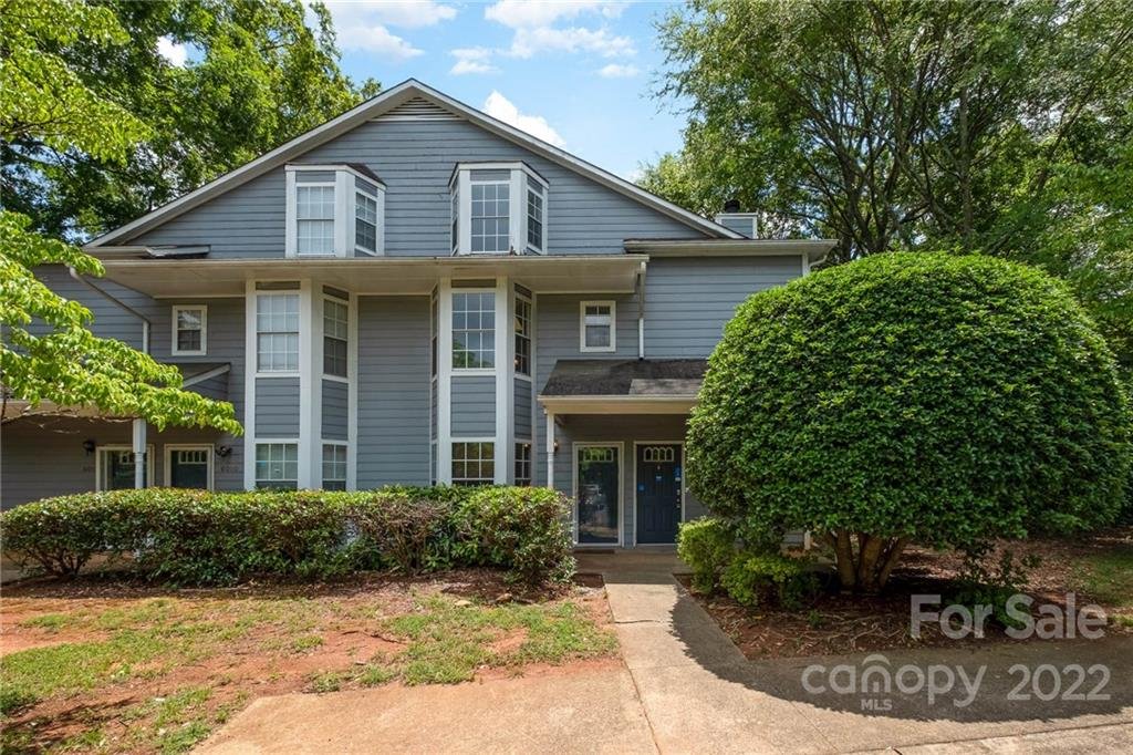 Property image 1 at 6016 Treetop Court, Charlotte, NC 28212