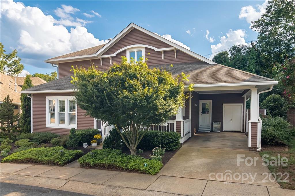 Property image 1 at 628 Olmsted Park Place, Charlotte, NC 28203