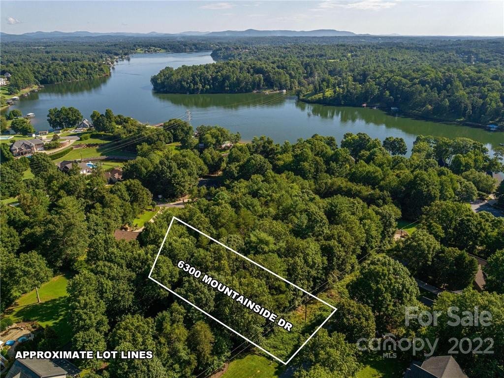 Property image 1 at 6300 Mountainside Drive, Hickory, NC 28601