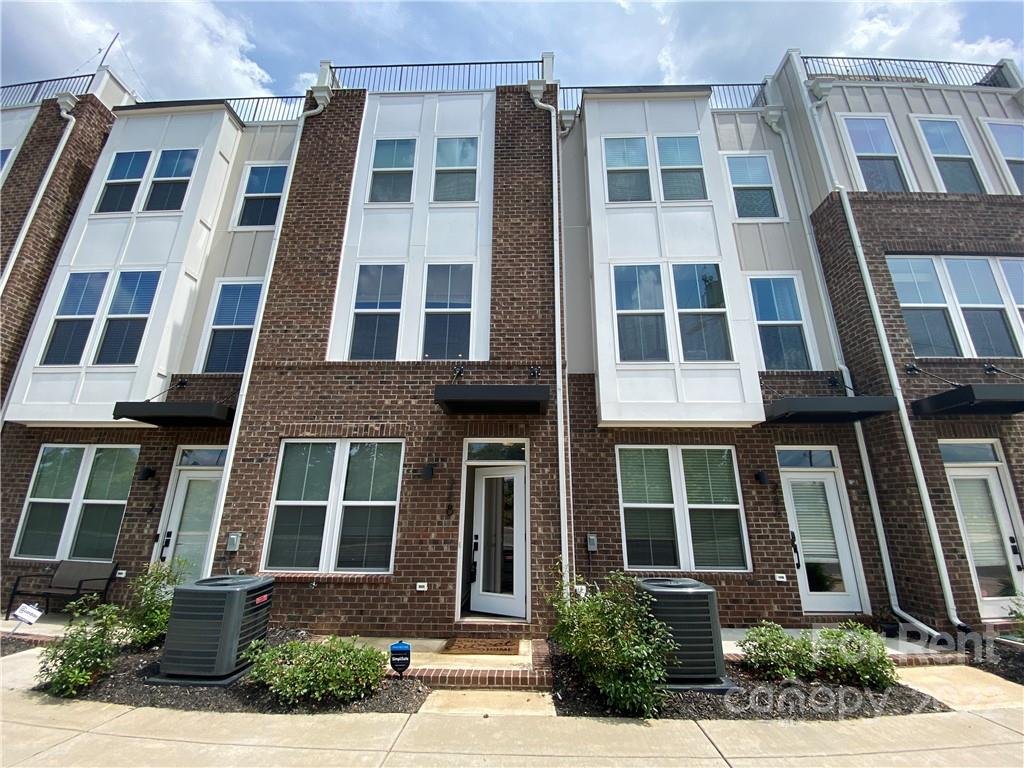 Property image 1 at 248 Parkwood Avenue, Charlotte, NC 28206