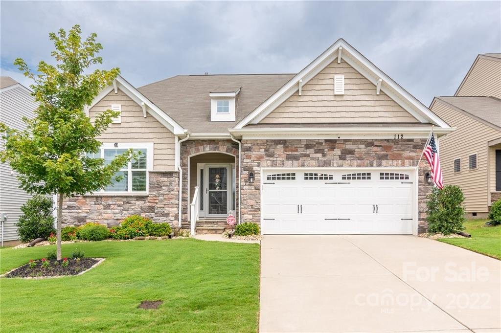 Property image 1 at 112 Lantern Acres Drive, Mooresville, NC 28115