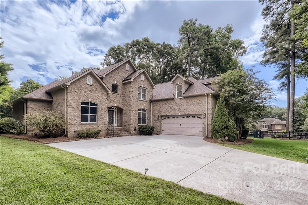 Property image 1 at 421 Greenbay Road, Mooresville, NC 28117