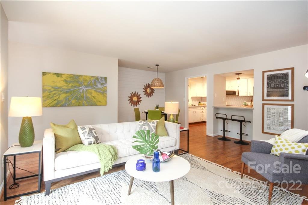 Property image 1 at 1052 Churchill Downs Court, Charlotte, NC 28211