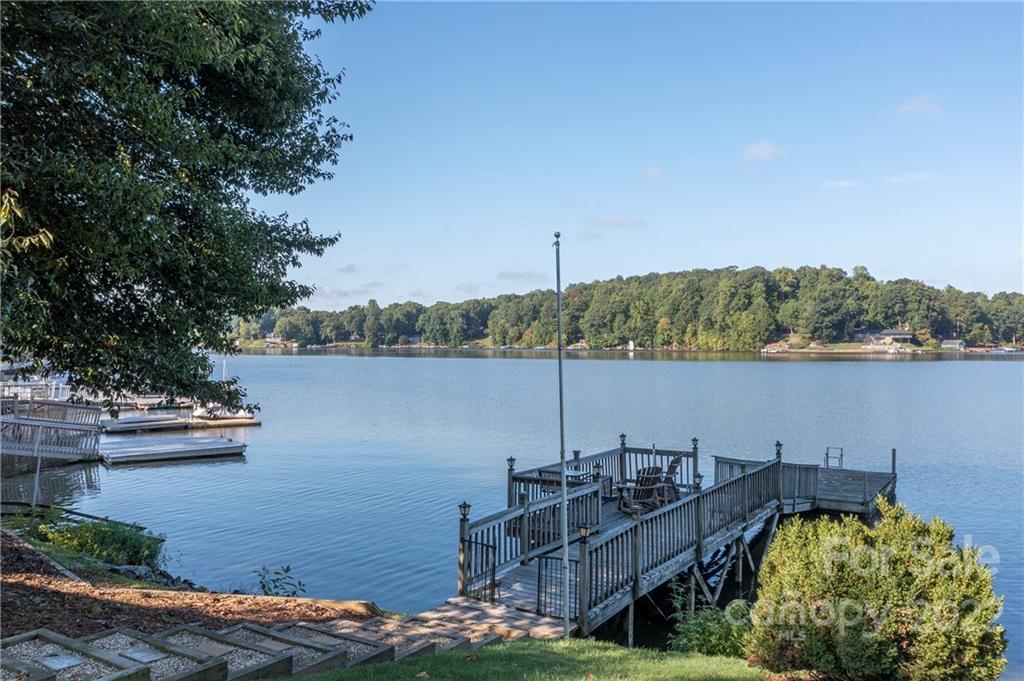 336 Lake Drive 6 Drive