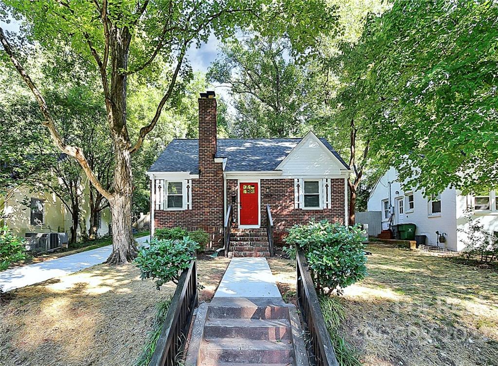 Property image 1 at 3004 Rush Avenue, Charlotte, NC 28208