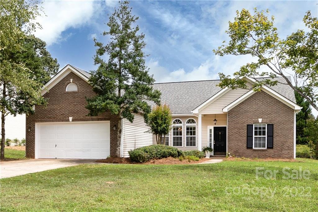 2004 Choke Berry Way