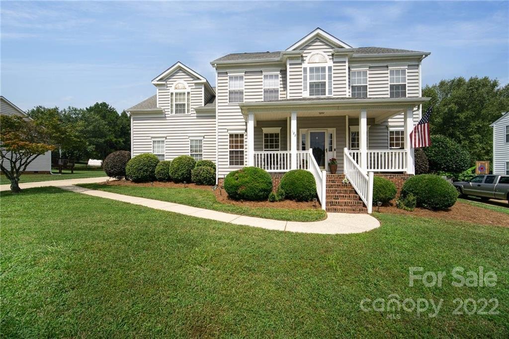 Property image 1 at 122 Summerbrook Lane, Mooresville, NC 28117