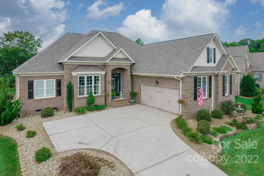 Property image 1 at 7468 Pine Glade Drive, Denver, NC 28037