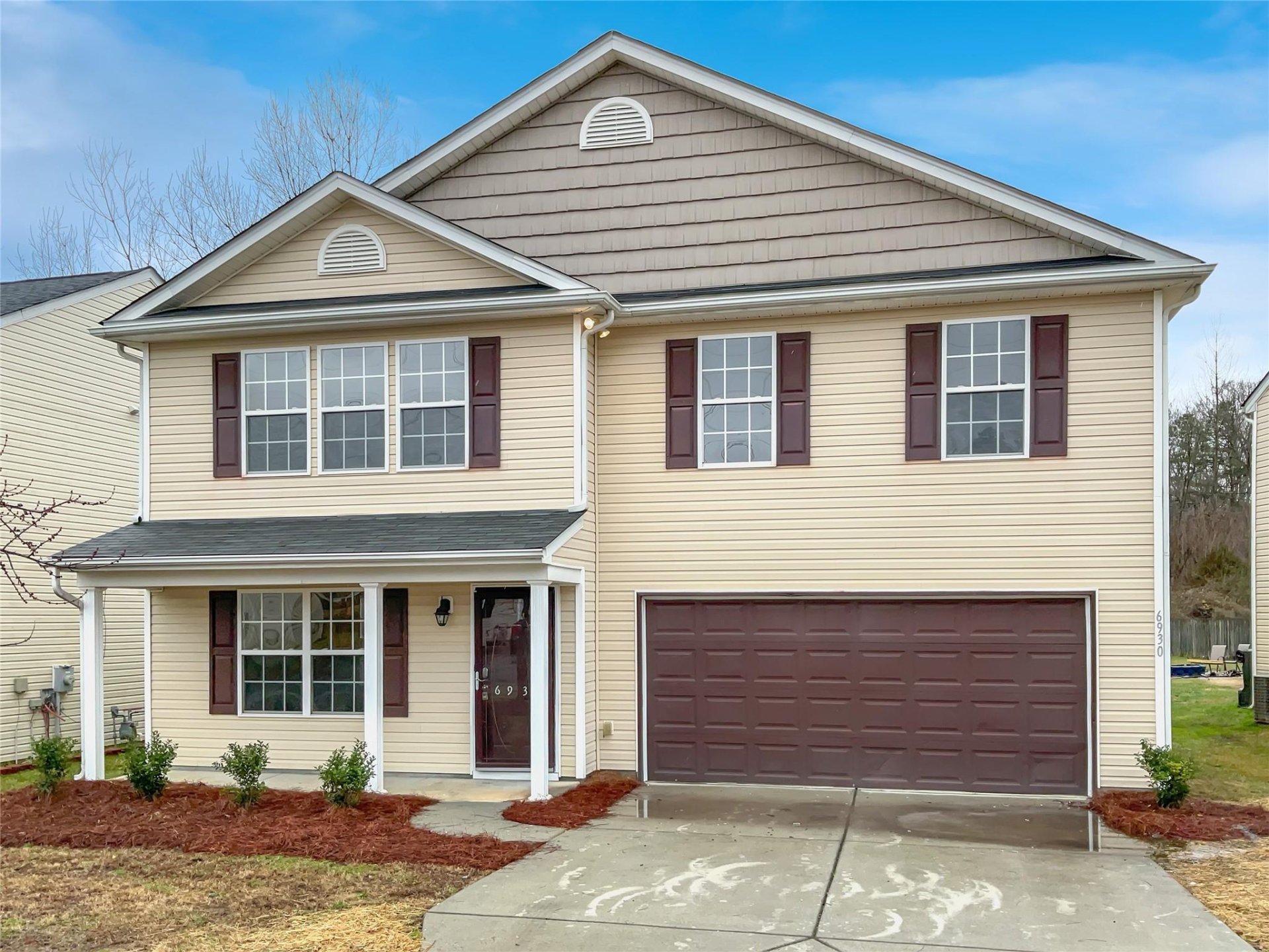 Property image 1 at 6930 Wandering Creek Drive, Charlotte, NC 28216