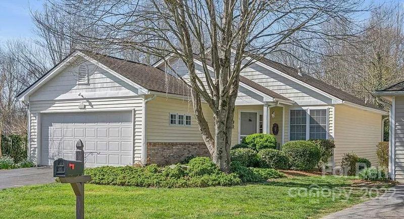 Property image 1 at 322 Creeks End Circle, Mills River, NC 28759