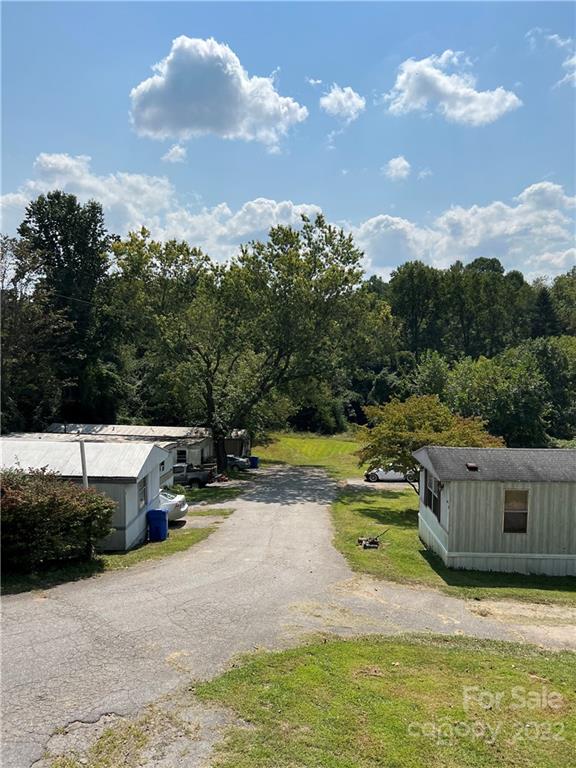 Property image 1 at 652 Sand Hill Road, Asheville, NC 28806