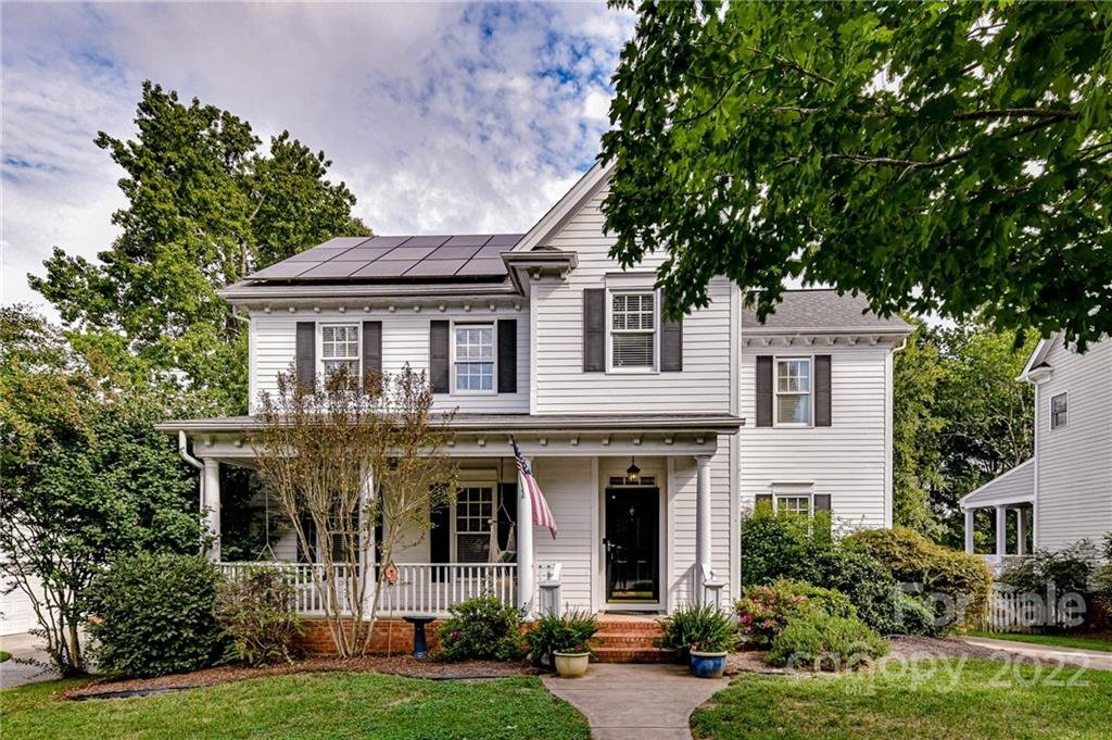 Property image 1 at 107 Spencer Street, Davidson, NC 28036