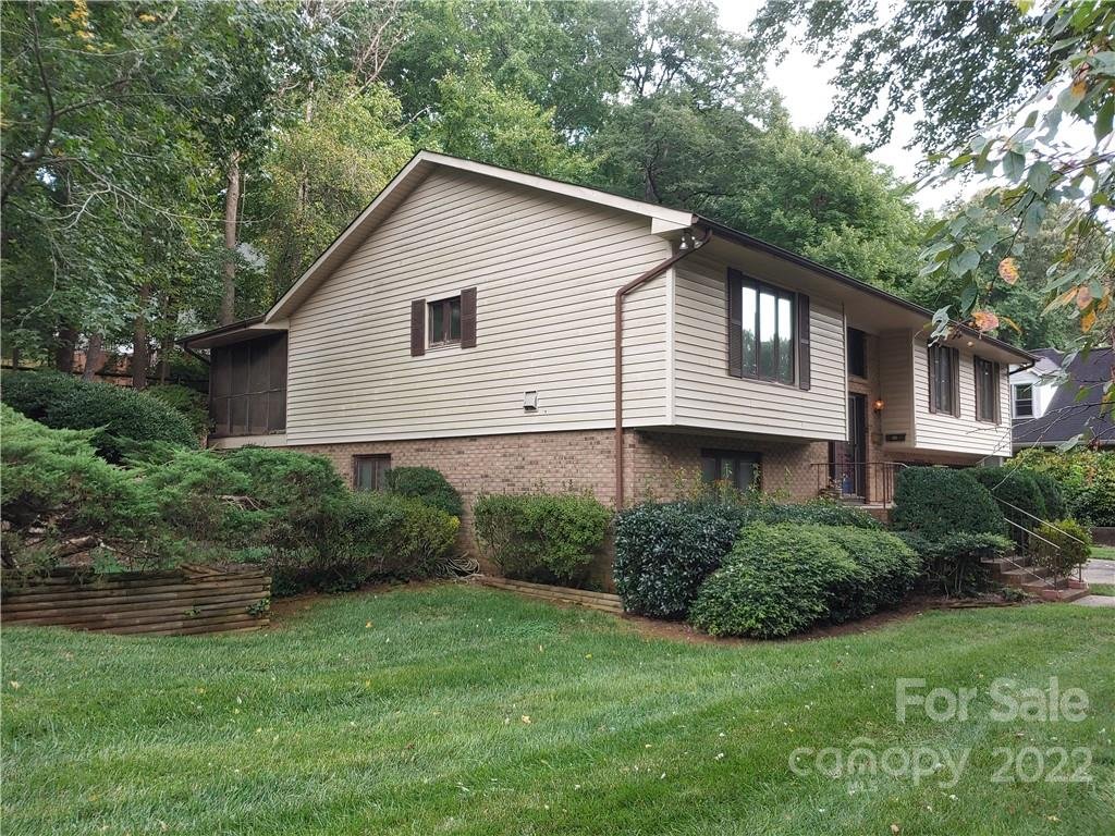 Property image 1 at 1300 Dumbarton Road, Gastonia, NC 28054