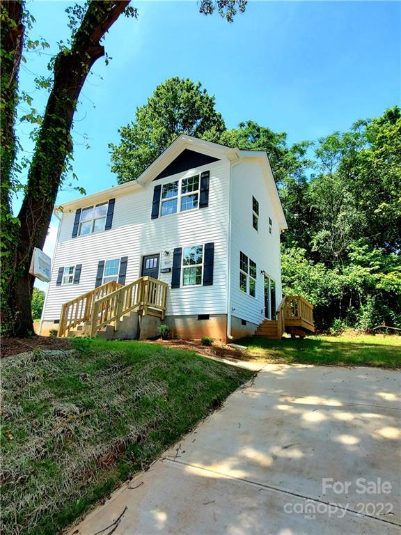 Property image 1 at 407 S Hill Street, Gastonia, NC 28052