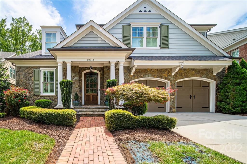 Property image 1 at 18916 Henry Lee Knox Lane, Cornelius, NC 28031