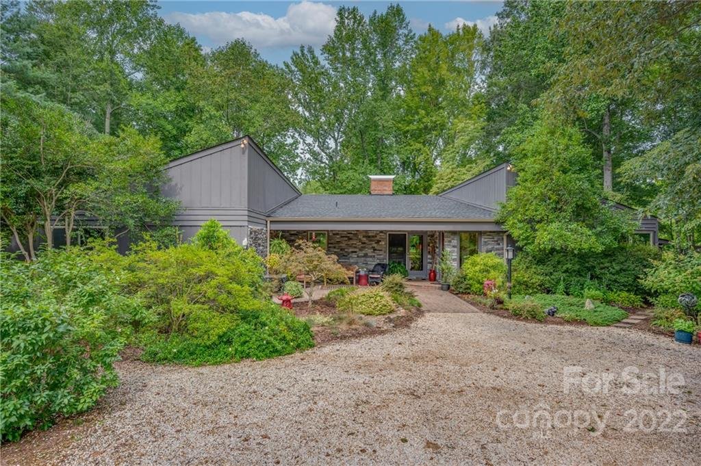 Property image 1 at 431 Red Fox Circle, Tryon, NC 28782