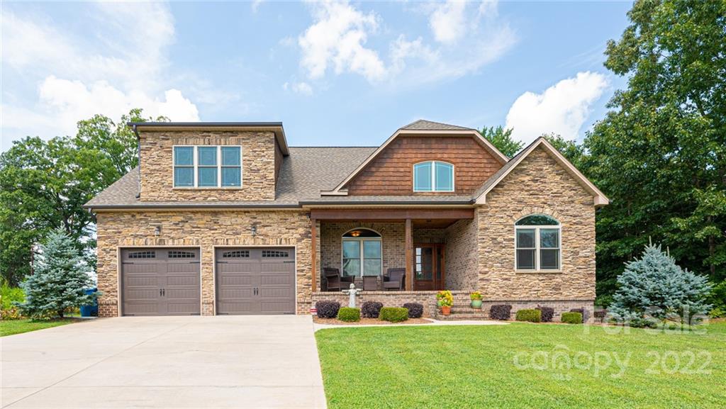 Property image 1 at 1506 Kensington Park Court, Hickory, NC 28602