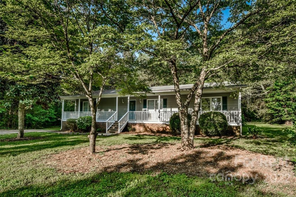 Property image 1 at 7730 Deer Track Drive, Denver, NC 28037