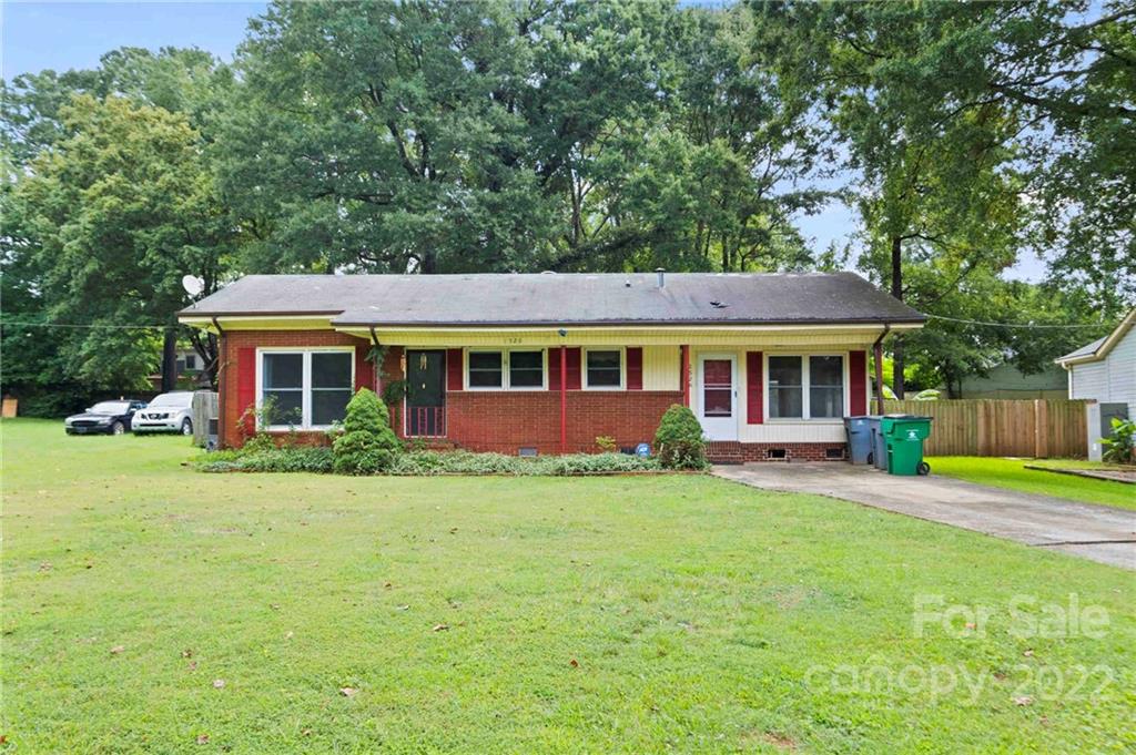 Property image 1 at 1526 Lisbon Lane, Charlotte, NC 28269