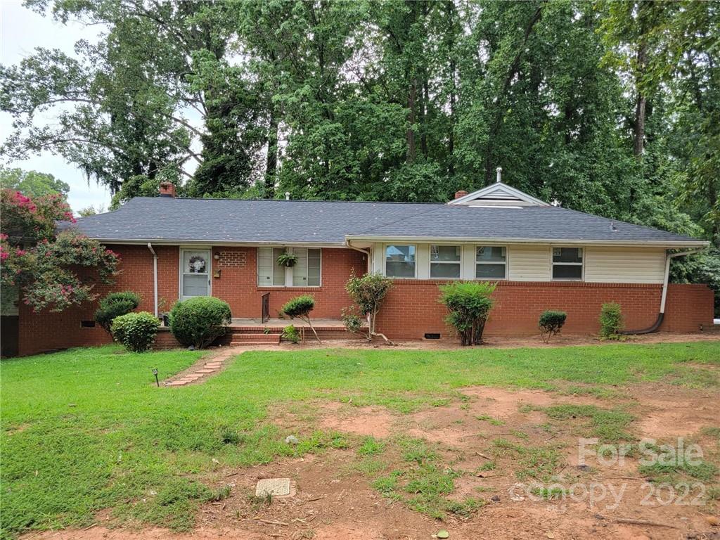 Property image 1 at 3103 Minnesota Road, Charlotte, NC 28208