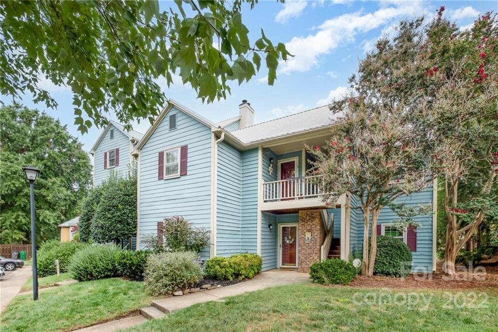 Property image 1 at 3208 Selwyn Farms Lane, Charlotte, NC 28209