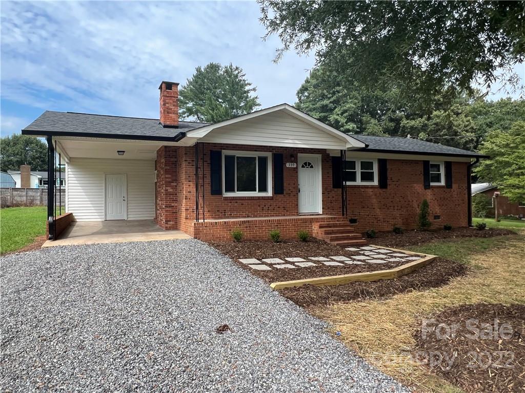 Property image 1 at 239 Harriet Lane, Statesville, NC 28625