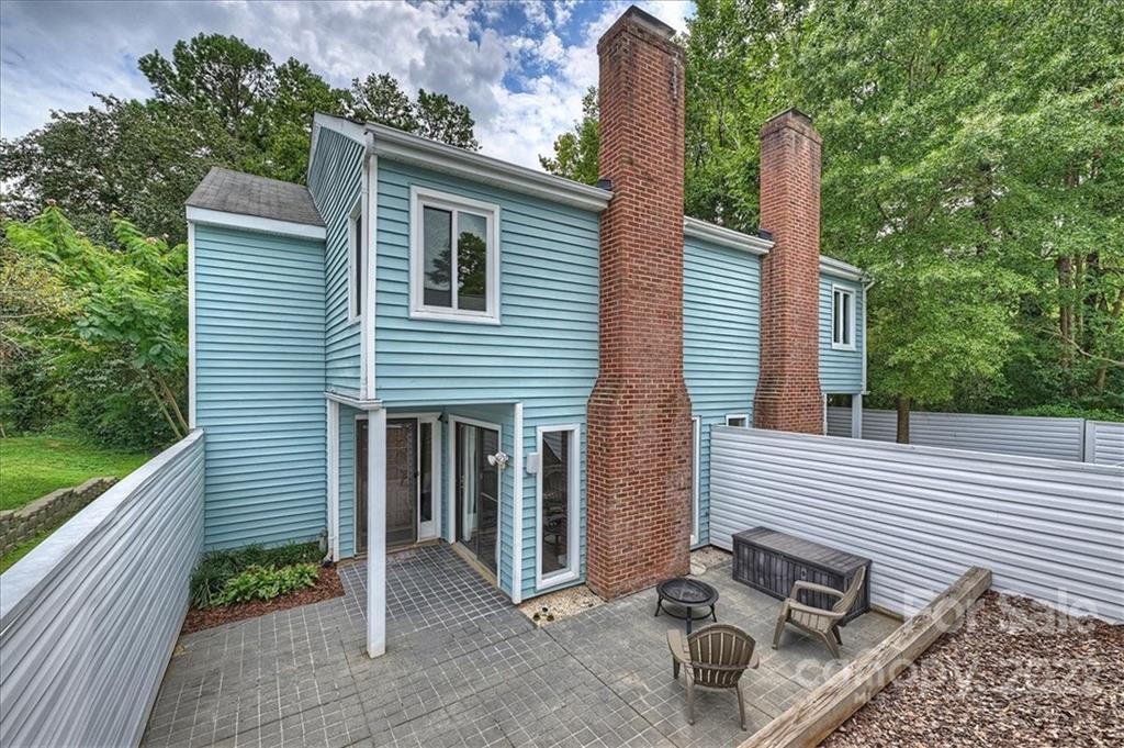 Property image 1 at 1612 Renard Ridge Road, Charlotte, NC 28212