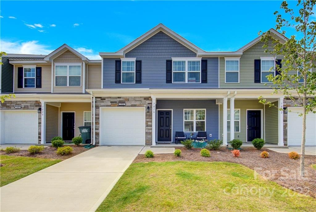 Property image 1 at 7016 Jane Parks Way, Charlotte, NC 28217