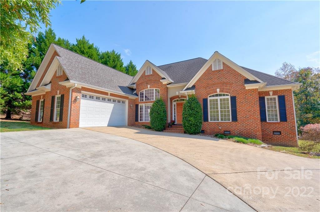 Property image 1 at 111 Ridgecrest Drive, Cherryville, NC 28021