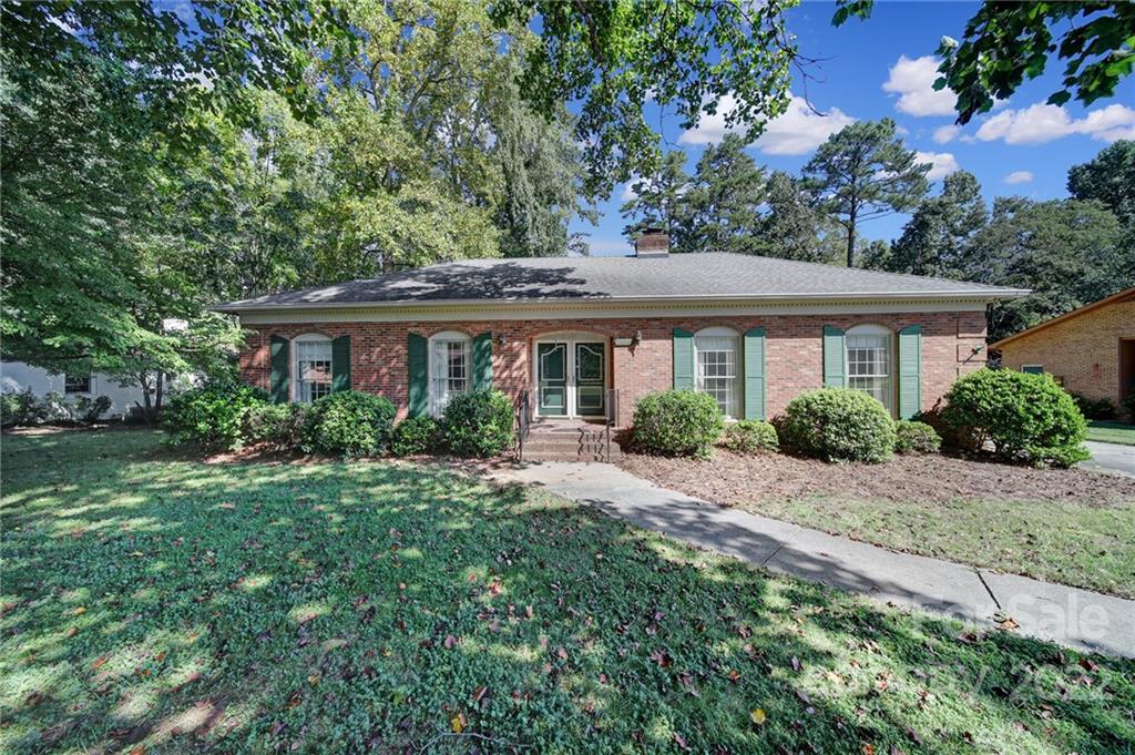 Property image 1 at 1416 Mcilroy Road, Charlotte, NC 28212
