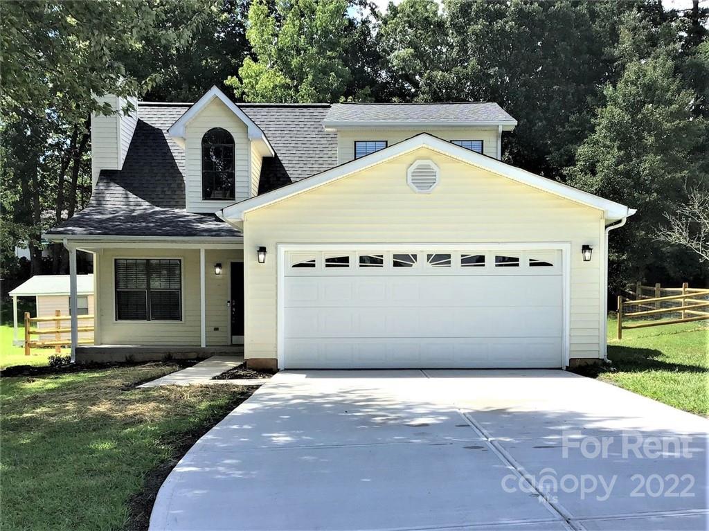 Property image 1 at 3001 Overlook Trail, Charlotte, NC 28212