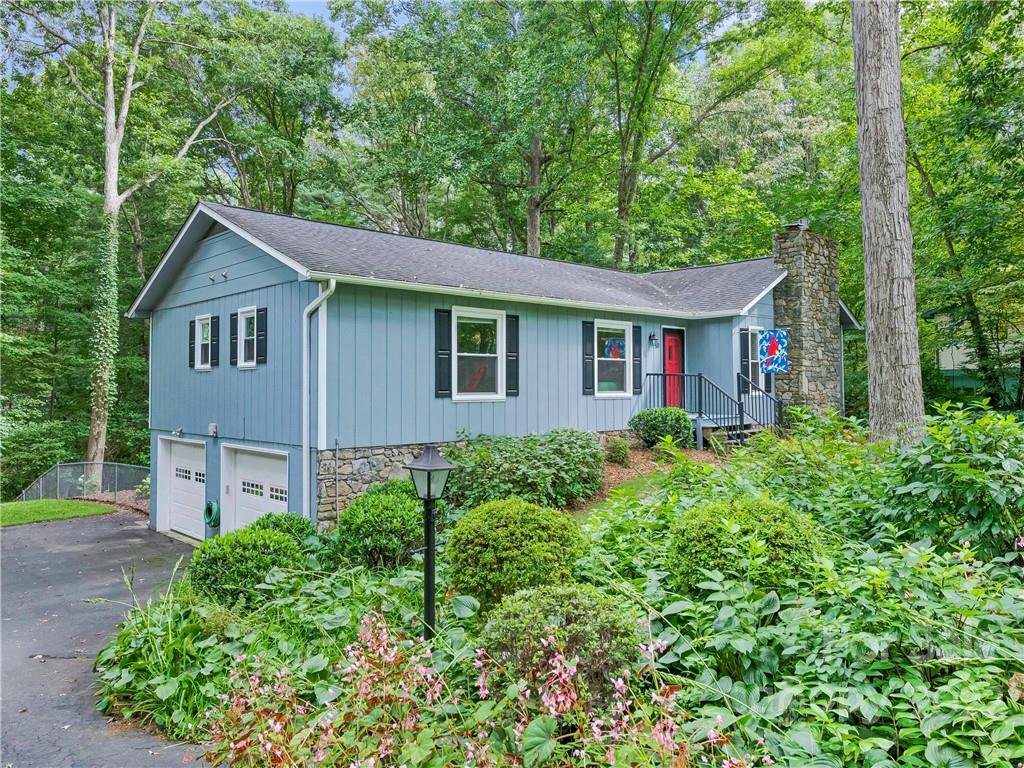 Property image 1 at 10 Canterbury Place, Arden, NC 28704