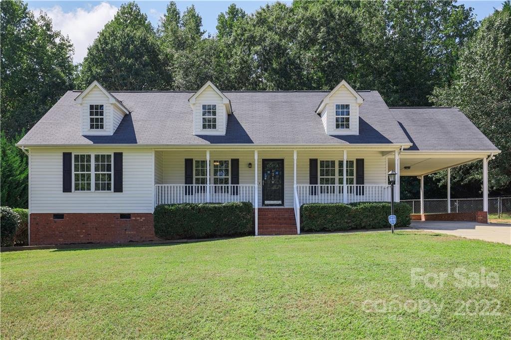 Property image 1 at 1214 Courtney Cove Court, Gastonia, NC 28052