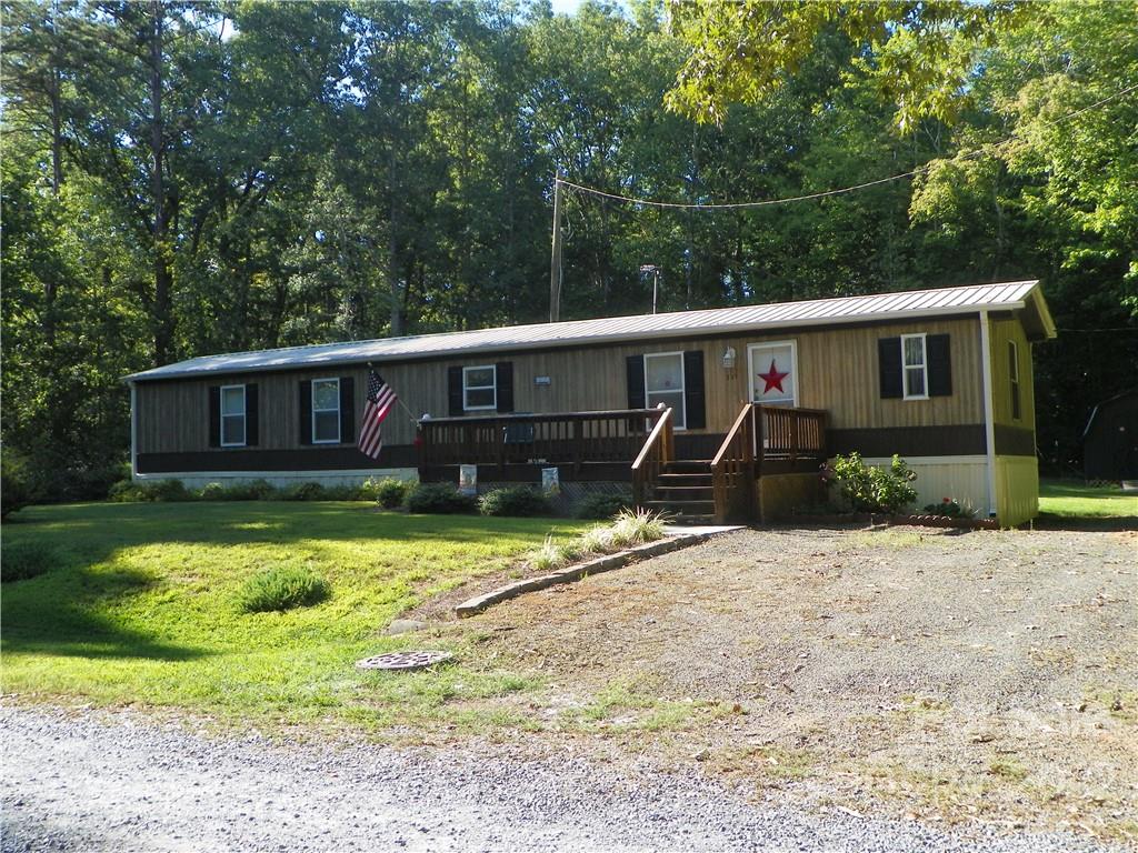 Property image 1 at 217 Eighth Avenue, New London, NC 28127