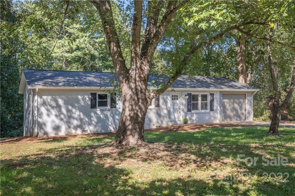 Property image 1 at 109 Lions Hill Street, Morganton, NC 28655