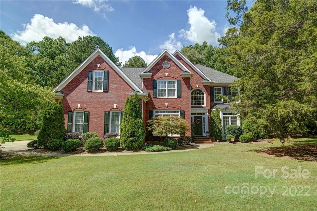 Property image 1 at 10921 Loudoun Lane, Charlotte, NC 28262