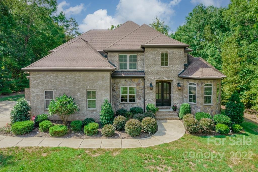 8412 Sarsfield Court