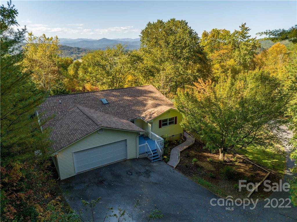 Property image 1 at 120 Russell Circle, Penrose, NC 28766