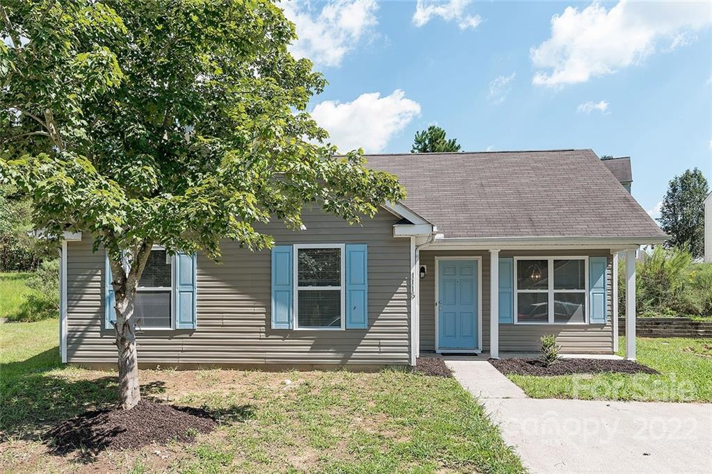 Property image 1 at 1115 Hannah Rae Court, Charlotte, NC 28214
