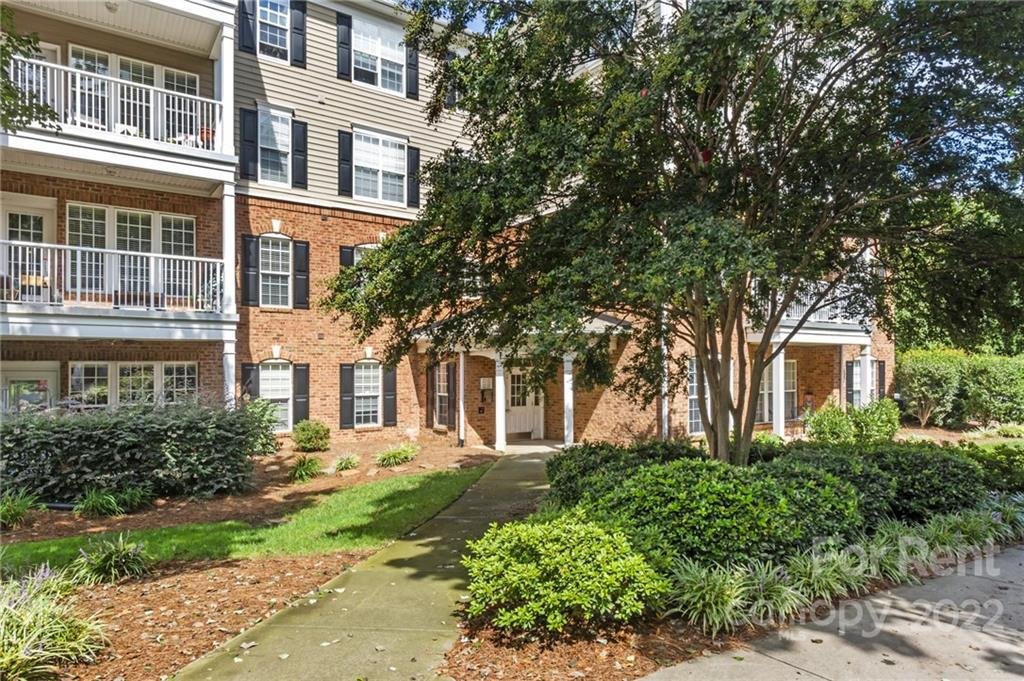 Property image 1 at 3134 Margellina Drive, Charlotte, NC 28210