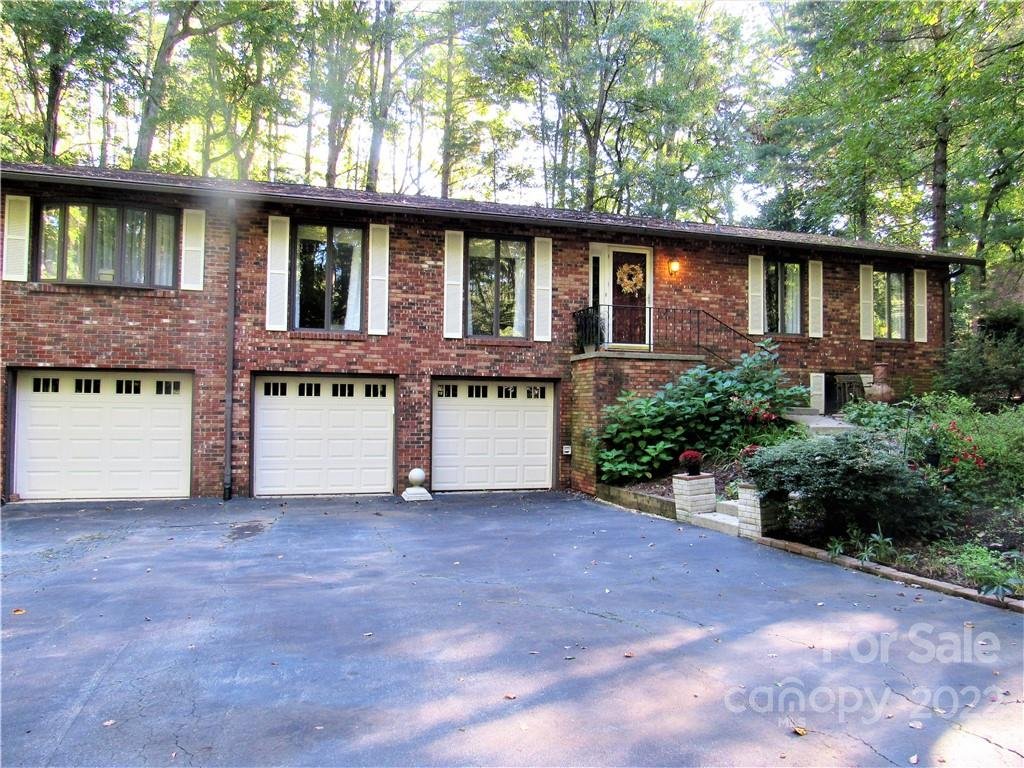 Property image 1 at 135 East Laurel Lane, Etowah, NC 28729