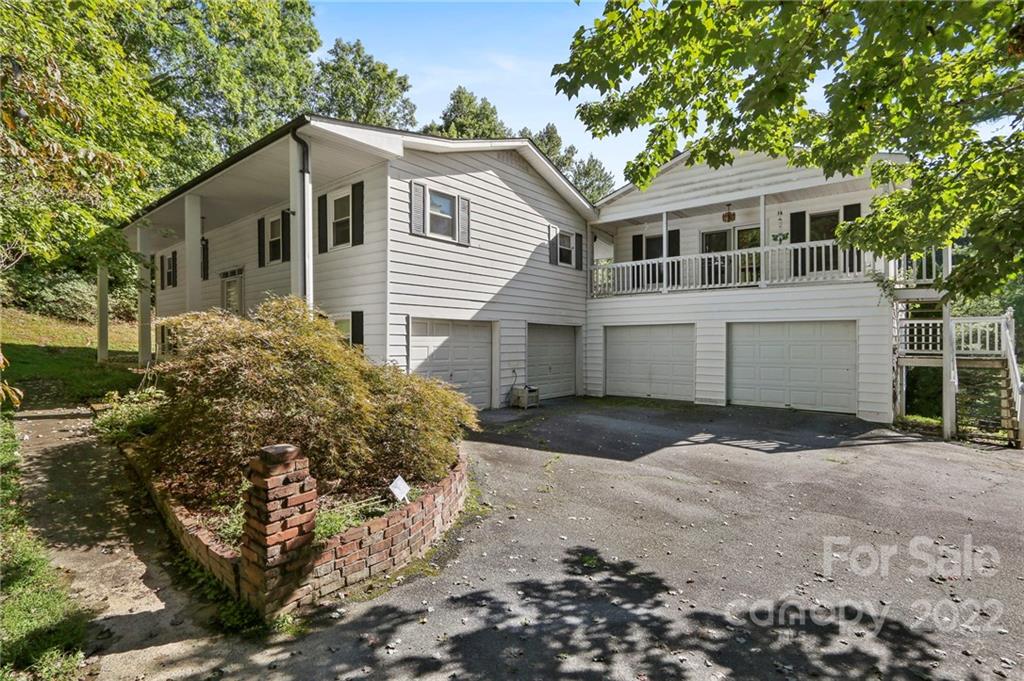 Property image 1 at 212 Georgetown Road, Lenoir, NC 28645