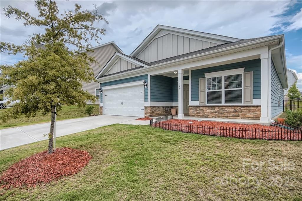 Property image 1 at 340 Crandon Road, Mount Holly, NC 28120