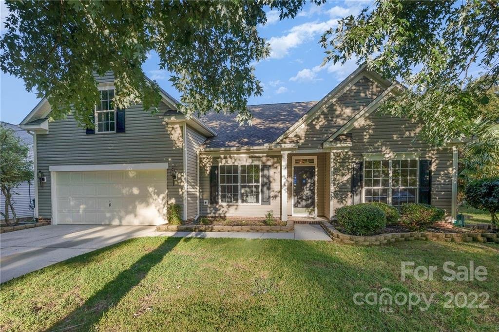 Property image 1 at 1418 Meadow Glen Lane, Rock Hill, SC 29730