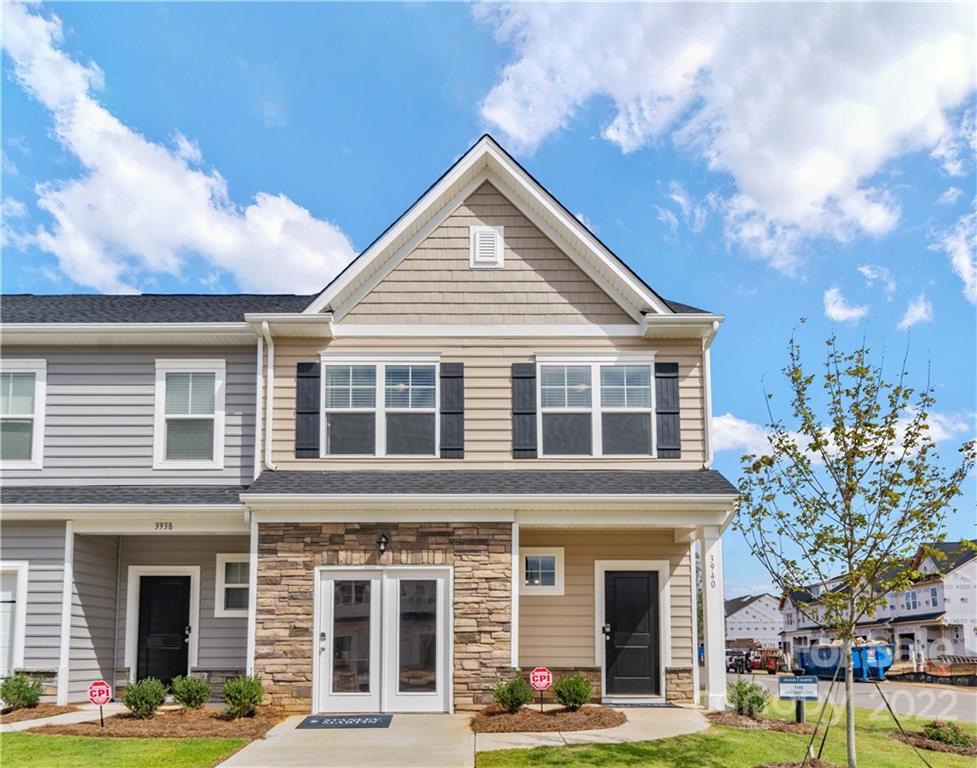 3751 Yorkshire Boulevard