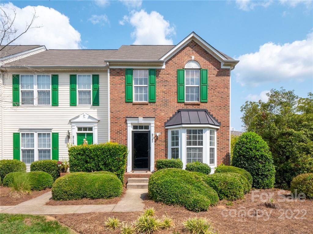 Property image 1 at 9743 Mallard Glen Drive, Charlotte, NC 28262