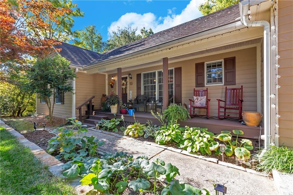 Property image 1 at 464 Chapel Road, Black Mountain, NC 28711