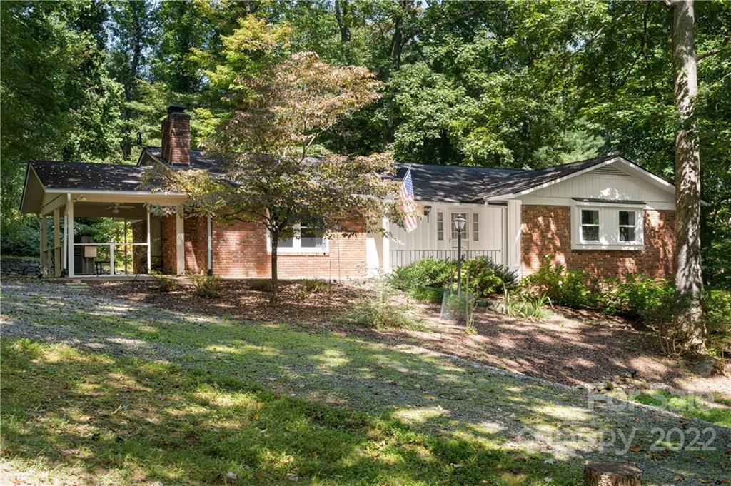 Property image 1 at 873 Indian Hill Road, Hendersonville, NC 28791